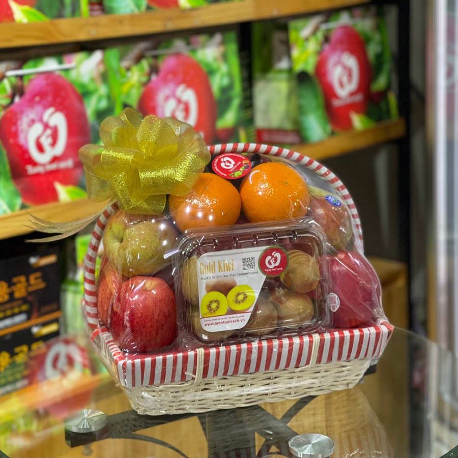 Giỏ quà thập cẩm 21