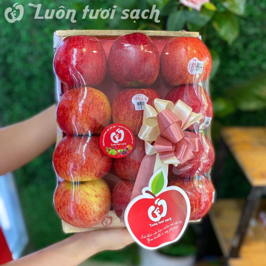Hộp quà táo Envy size 90